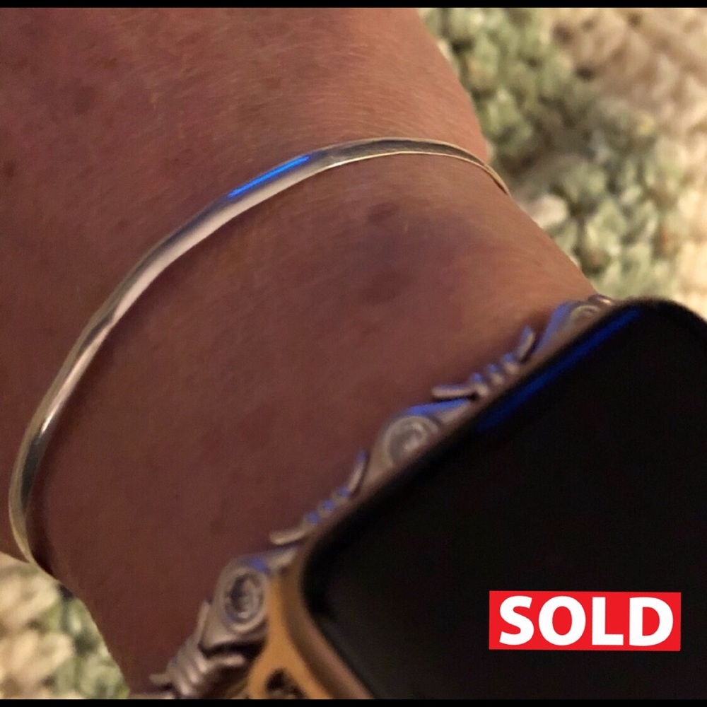 🔴SOLD🔴Sterling silver bangle bracelet